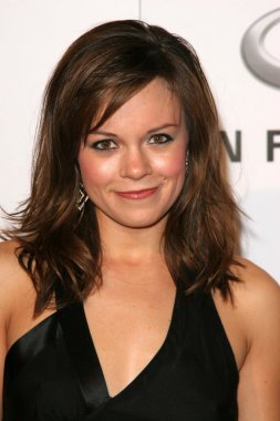 amped Vanity fair partisi