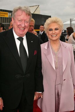 Tom poston ve suzanne pleshette