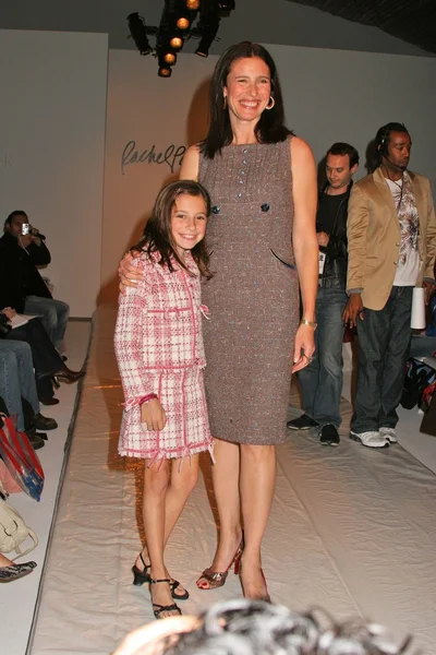 Mimi Rogers at the 'Love Letters' performance benefitting The Elizabeth Taylor HIVAids Foundation. Paramount Studios, Hollywood, CA. 12-01-07 — Φωτογραφία Αρχείου