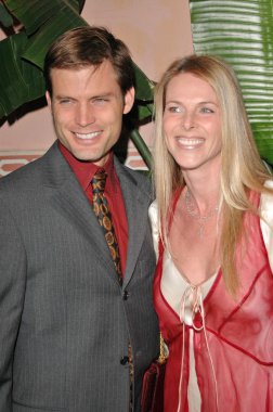 Casper van dien ve catherine oxenberg