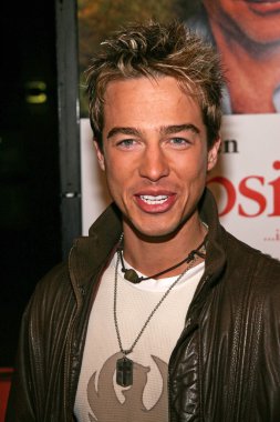 Ryan Carnes