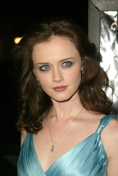 Alexis Bledel At the Los Angeles Premiere of Sin City at Mann National Theatre, Westwood, CA 03-28-05 — стоковое фото