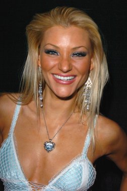 iç çamaşırı kase 2005 parti kick-off