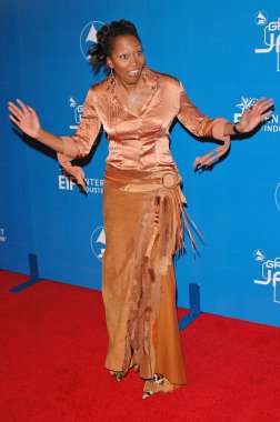 Yolanda Adams