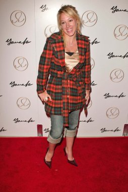 yana k 2005 bahar moda haftası