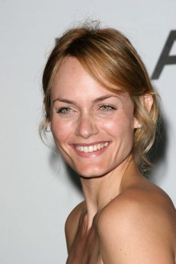 Amber Valletta