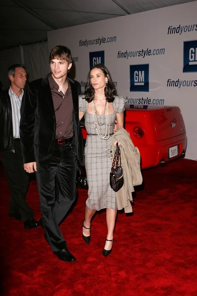 Ashton Kutcher, Demi Moore —  Fotos de Stock