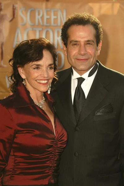 Tony shaloub i brooke adams — Zdjęcie stockowe