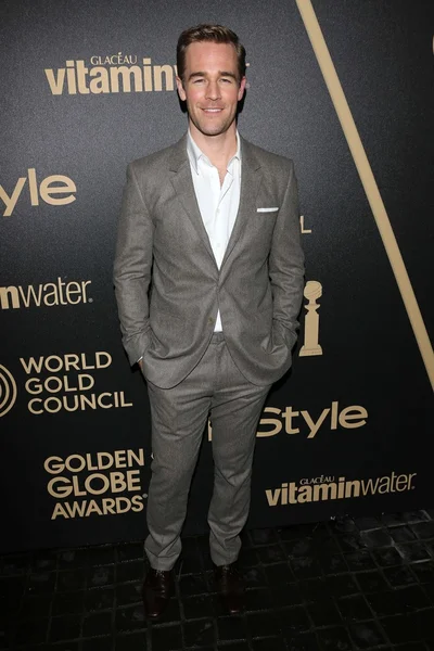 James Van Der Beek en la Hollywood Foreign Press Association And InStyle Miss Golden Globe 2013 Party, Cecconi 's, Los Angeles, CA 11-29-12 — Foto de Stock