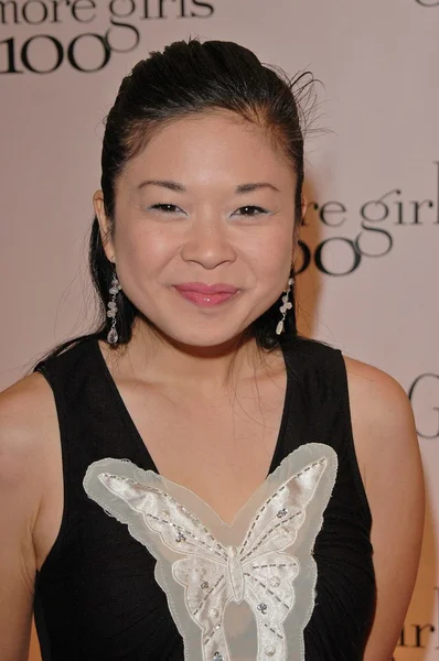 Keiko Agena at the Gilmore Girls 100th Episode Party, The Space, Santa Monica, CA 12-04-04 — Stock Photo, Image
