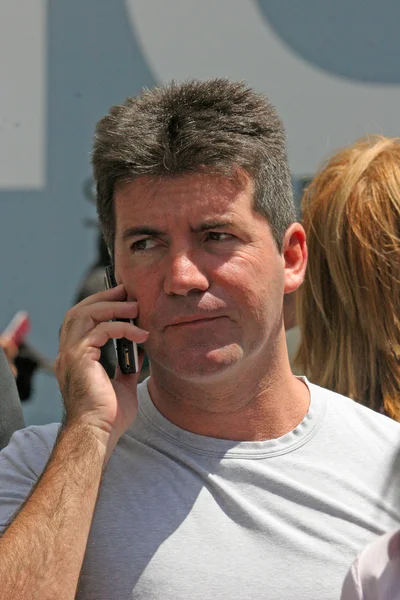 Simon Cowell — Photo