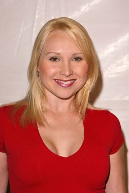 alana köri, glamour ve vanity fair, dolce, los angeles, ca 10 / 19 / 04 tarafından barındırılan marciano lansmanı kutluyor tarzı bir akşam
