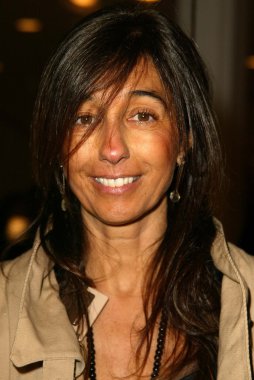 marni butik featuring consuelo castiglioni açma