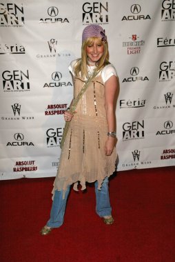 Ashley tisdale
