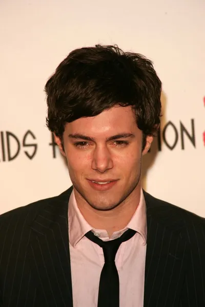 Adam Brody en el Chopard y Elton John Oscar After-Party, Pacific Design Center, West Los Angeles, CA 02-27-05 —  Fotos de Stock