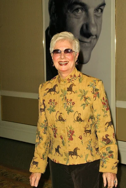 Shirley jones — Stockfoto