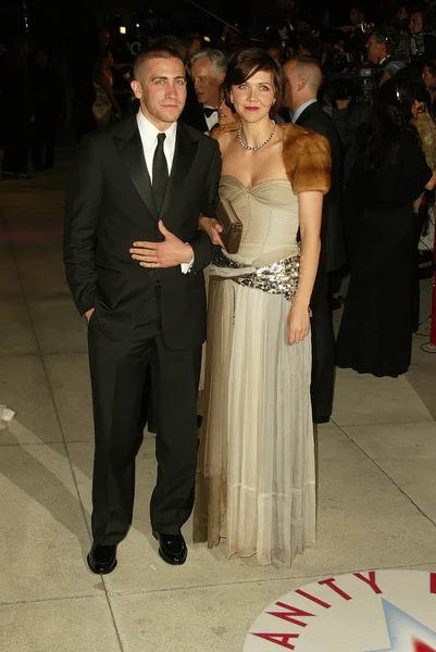 Jake Gyllenhaal e Maggie Gyllenhaal — Fotografia de Stock