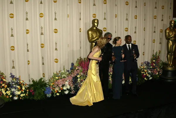 Cate Blanchett, Morgan Freeman, Hilary Swank and Jamie Foxx — Stock Photo, Image