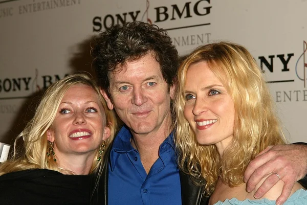 Rodney crowell mit familie — Stockfoto