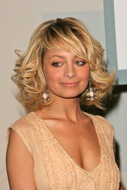 Nicole Richie