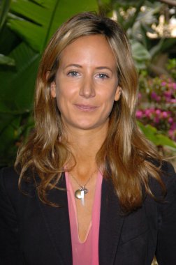 bayan victoria hervey