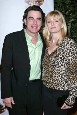 Warner bros. televizyon kalite 50 yıl kutluyor tv