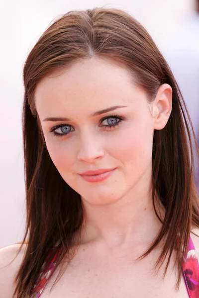 Alexis Bledel —  Fotos de Stock