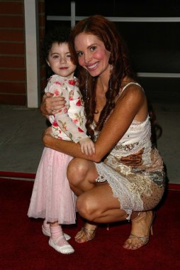 Lila crawford ve phoebe fiyatı