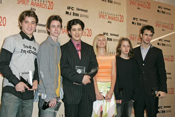 Trevor morgan, ryan kelley, josh peck, carly schroeder, rory culkin och scott mechlowicz — Stockfoto