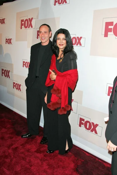 Shohreh aghdashloo und Gast — Stockfoto