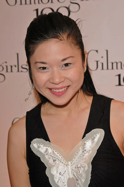 Keiko Agena at the Gilmore Girls 100th Episode Party, The Space, Santa Monica, CA 12-04-04 — Stock Photo, Image