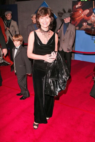 Adrienne barbeau op de mary poppins 40ste verjaardag en de lancering van de speciale uitgave dvd, el capitan theater, hollywood, ca 11-30-04 — Stockfoto