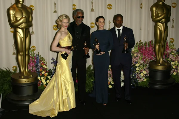 Cate Blanchett, Morgan Freeman, Hilary Swank and Jamie Foxx — Stock Photo, Image