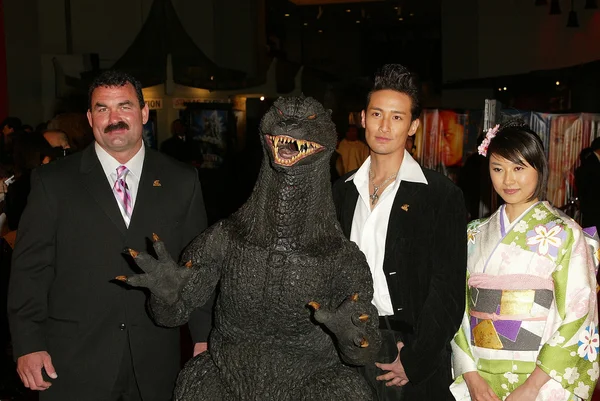 Première mondiale de Godzilla : Final Wars " — Photo