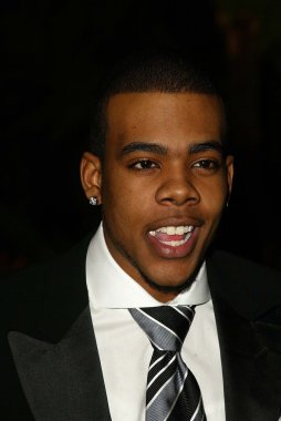 Clive davis yıllık öncesi grammy parti