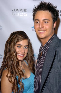 Katie chonacas ve jake coco video, jake coco ateş, larchmont, hollywood, ca 04-19-05