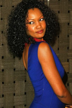 işlenmemiş elmas tarafından sunulan stil dergisi 2005