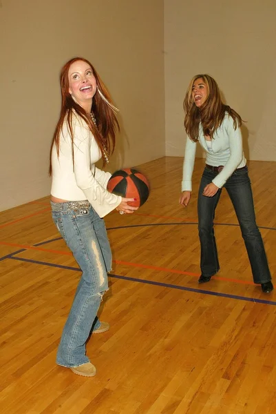 Phoebe Price and Elizabeth Jarosz — Stock Photo, Image