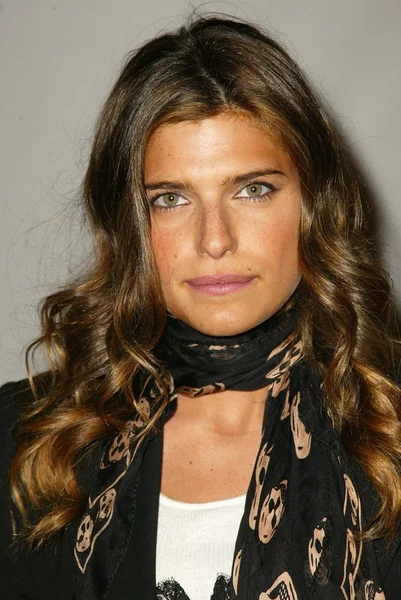 Lake Bell — Stock Photo, Image