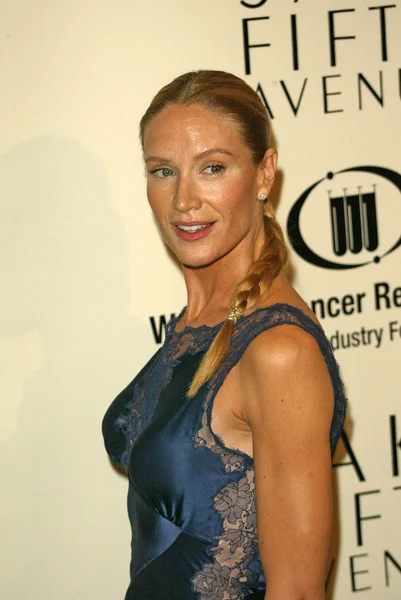 Kelly Lynch at the Saks Fifth Avenues Unforgettable Evening , The Beverly Wilshire, Beverly Hills, CA 03-01-05 — Stock Photo, Image