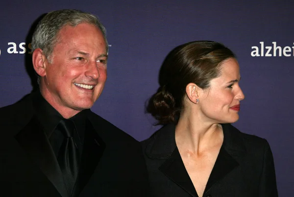 Victor Garber és Jennifer Garner — Stock Fotó