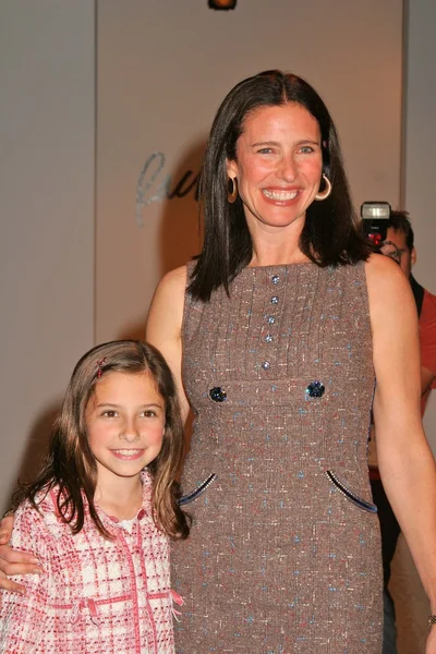 Mimi Rogers en la performance 'Love Letters' beneficiando a The Elizabeth Taylor HIVAids Foundation. Paramount Studios, Hollywood, CA. 12-01-07 —  Fotos de Stock