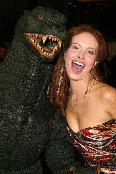 Godzilla och phoebe pris — Stockfoto