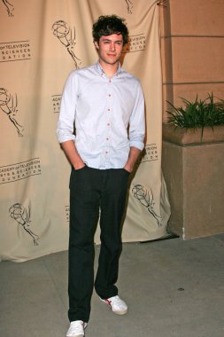 adam brody, Akademi Sinema Sanatları ve Bilimleri steven OC, kâşif, ross tiyatro warner bros. studios, burbank, ca 03-21-05