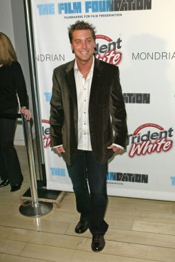 Martin Scorsese'nin filmi Vakfı yararına için siyah ve beyaz partisi