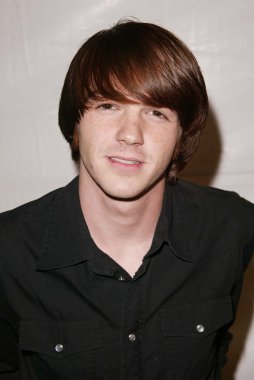 vanity fair tarafından barındırılan marciano lansmanı