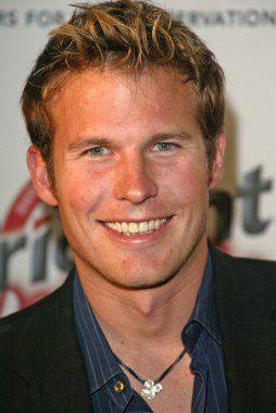 Martin Scorsese'nin filmi Vakfı yararına için siyah ve beyaz partisi