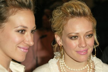 Haylie duff ve hilary duff