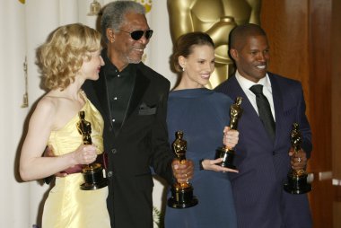 Cate blanchett, morgan freeman, hilary swank ve jamie foxx