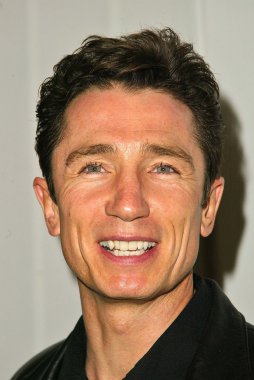 CBS ve upn 2005 tca parti